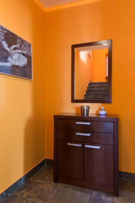 Villa Ajda - Orange Room Omisalj Exterior photo